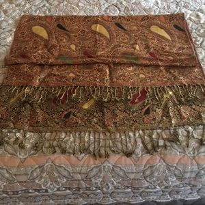 Earthtone Paisley Shawl with Fringe Bottom